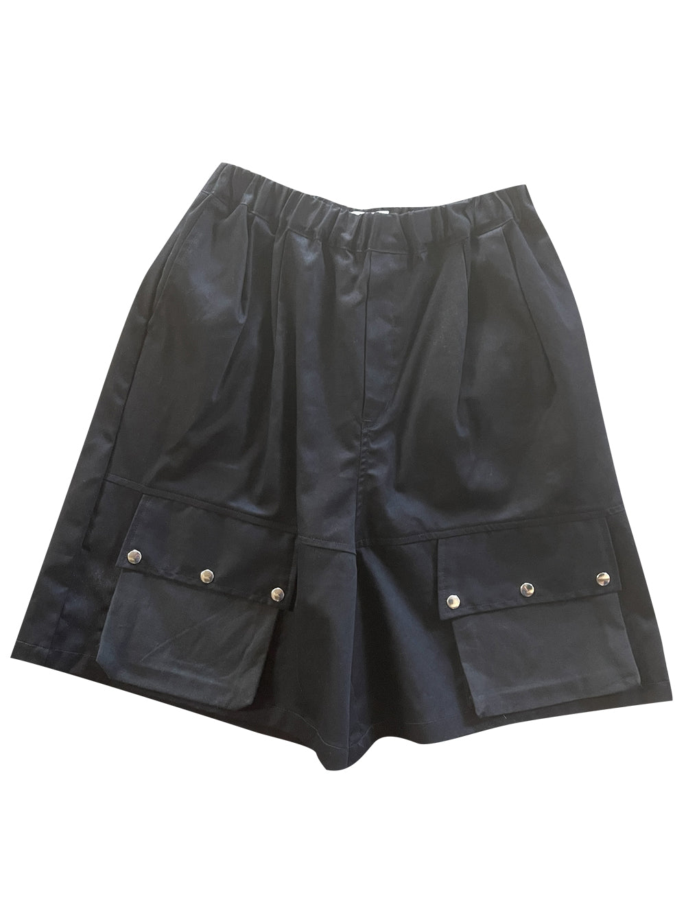 Pleated Black Pocket Shorts