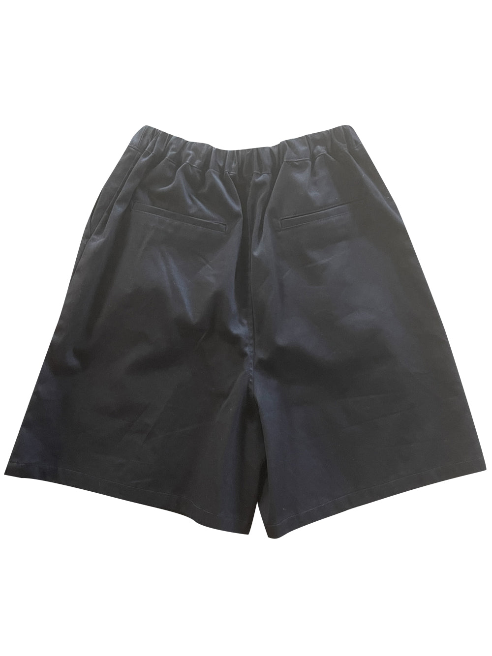 Pleated Black Pocket Shorts